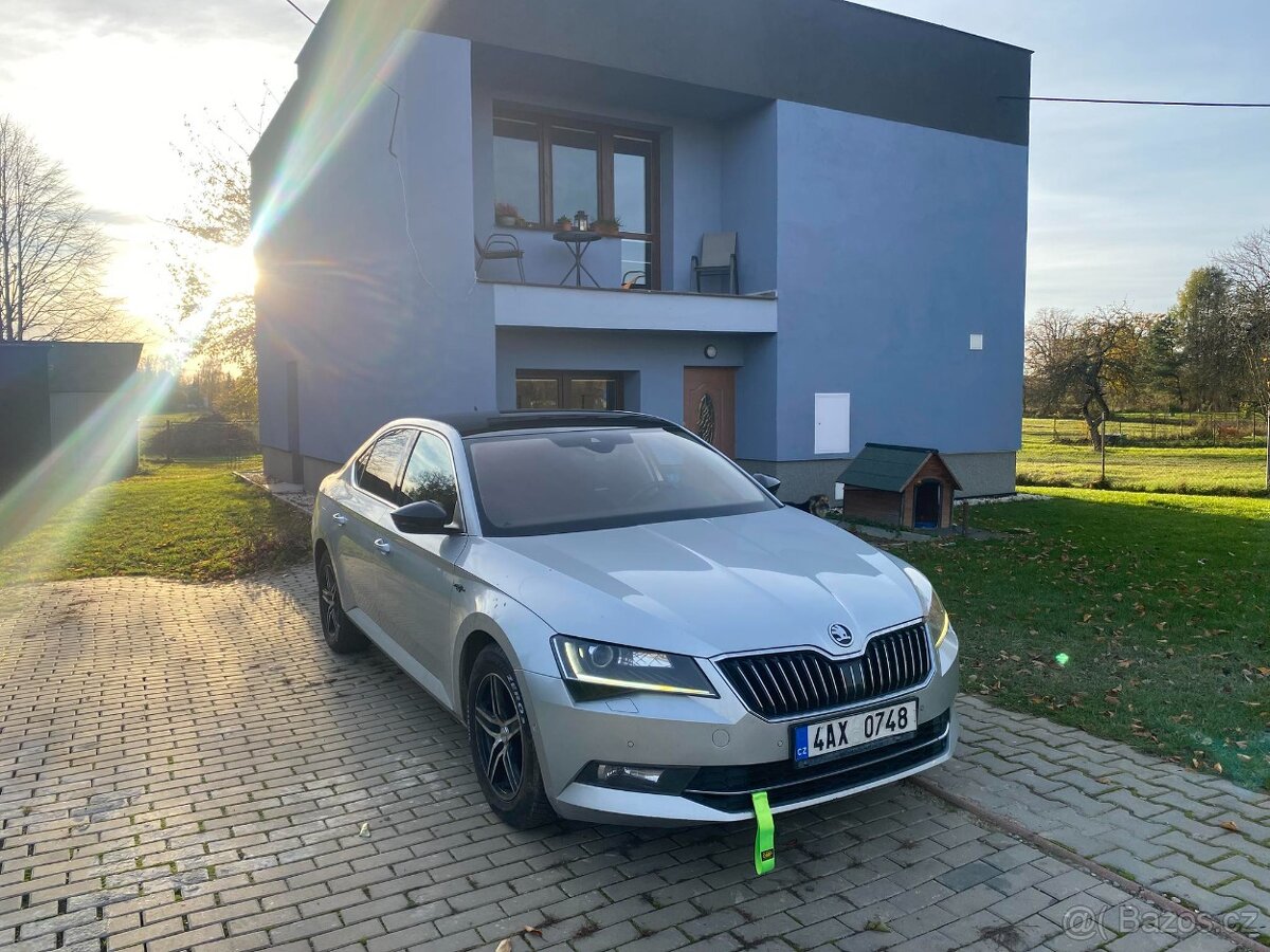 🚗 Škoda Superb 3 2.0 TDI 140 kW – TOP stav, bez investic - 19