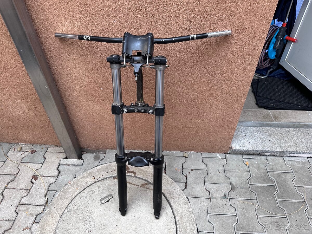 V Max 1200 originální a jiné díly, pište co potřebujete - 19