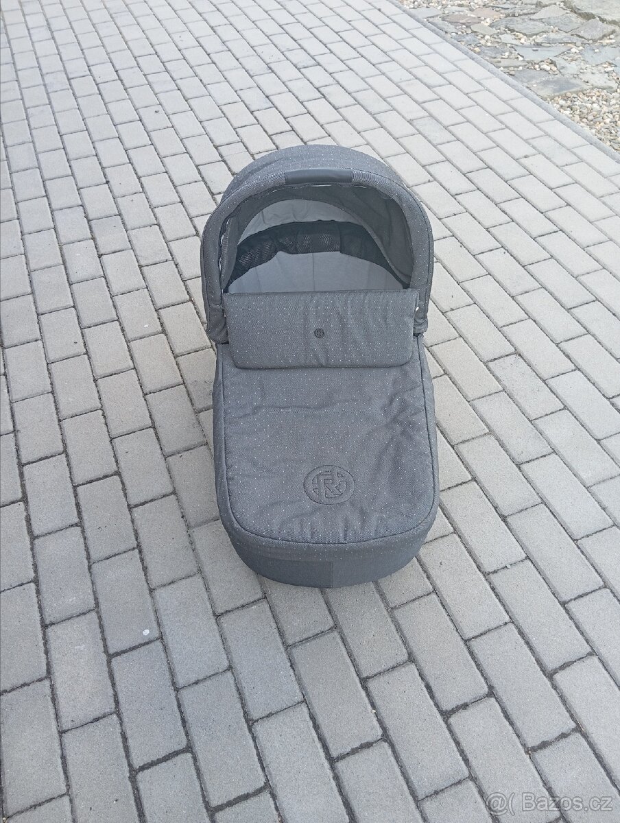 Kočárek Roan classic - 19
