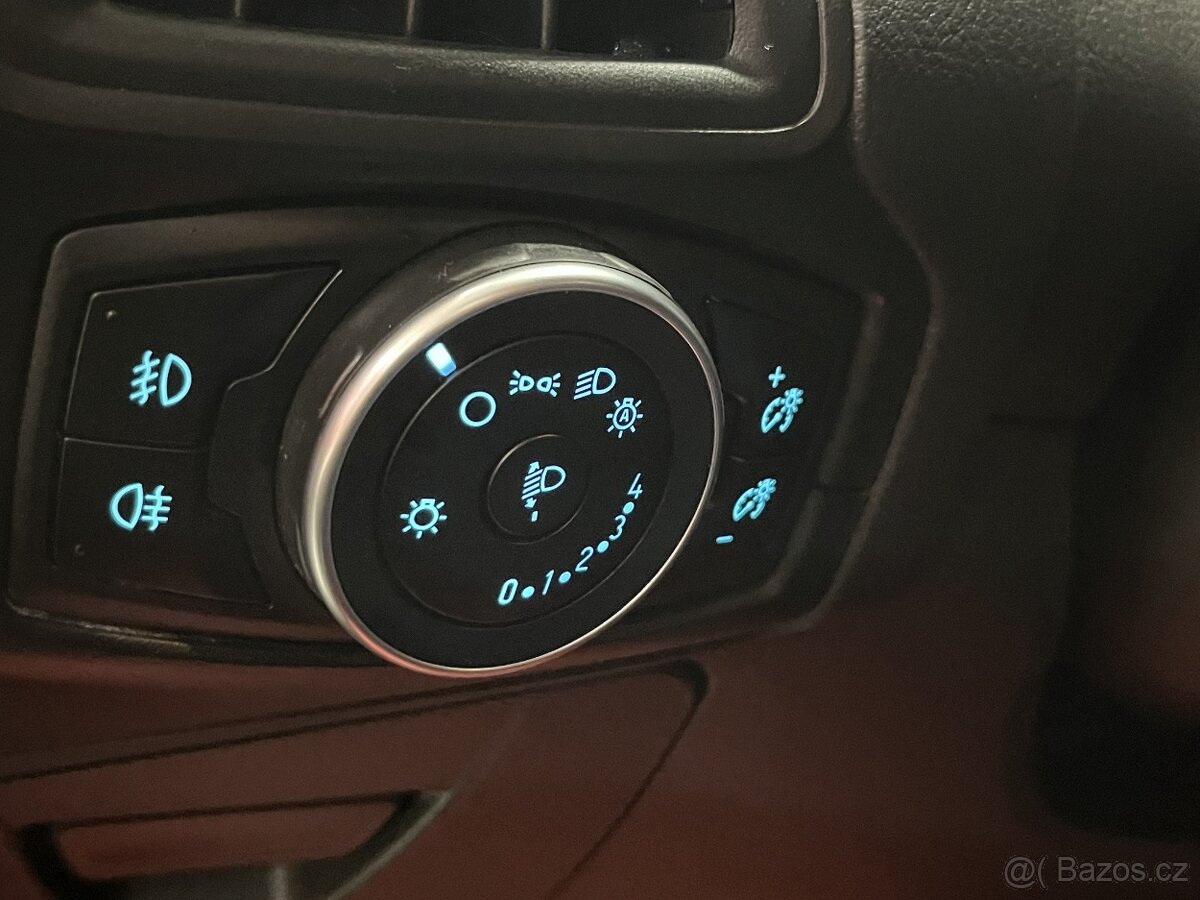 Ford Focus Turnier 1.5tdci 88kw 2017, TITANIUM PĚKNÉ - 19