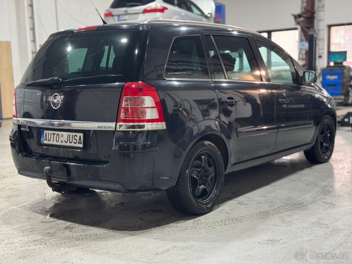 Opel Zafira 1.7 CDti - 19