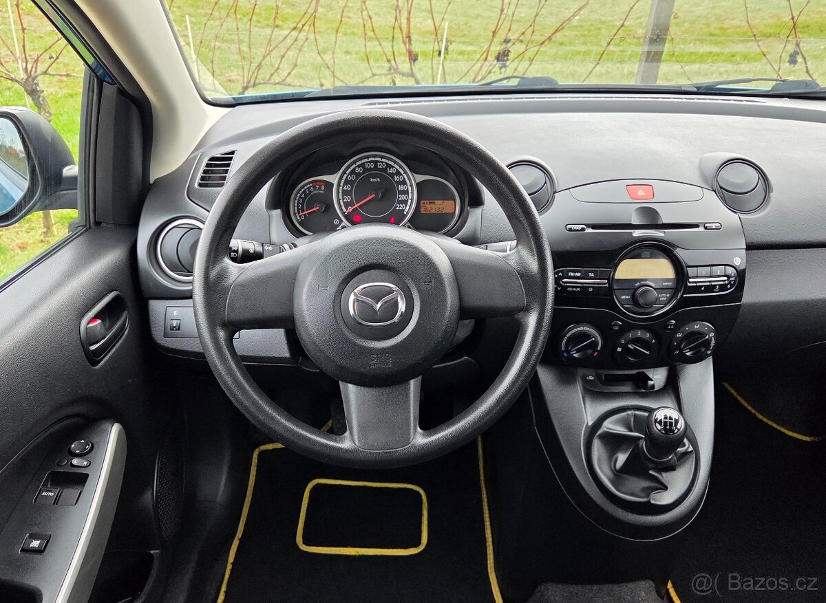 Mazda 2 1.3 16V 55KW/75 koní R.V.08/2012 - 19