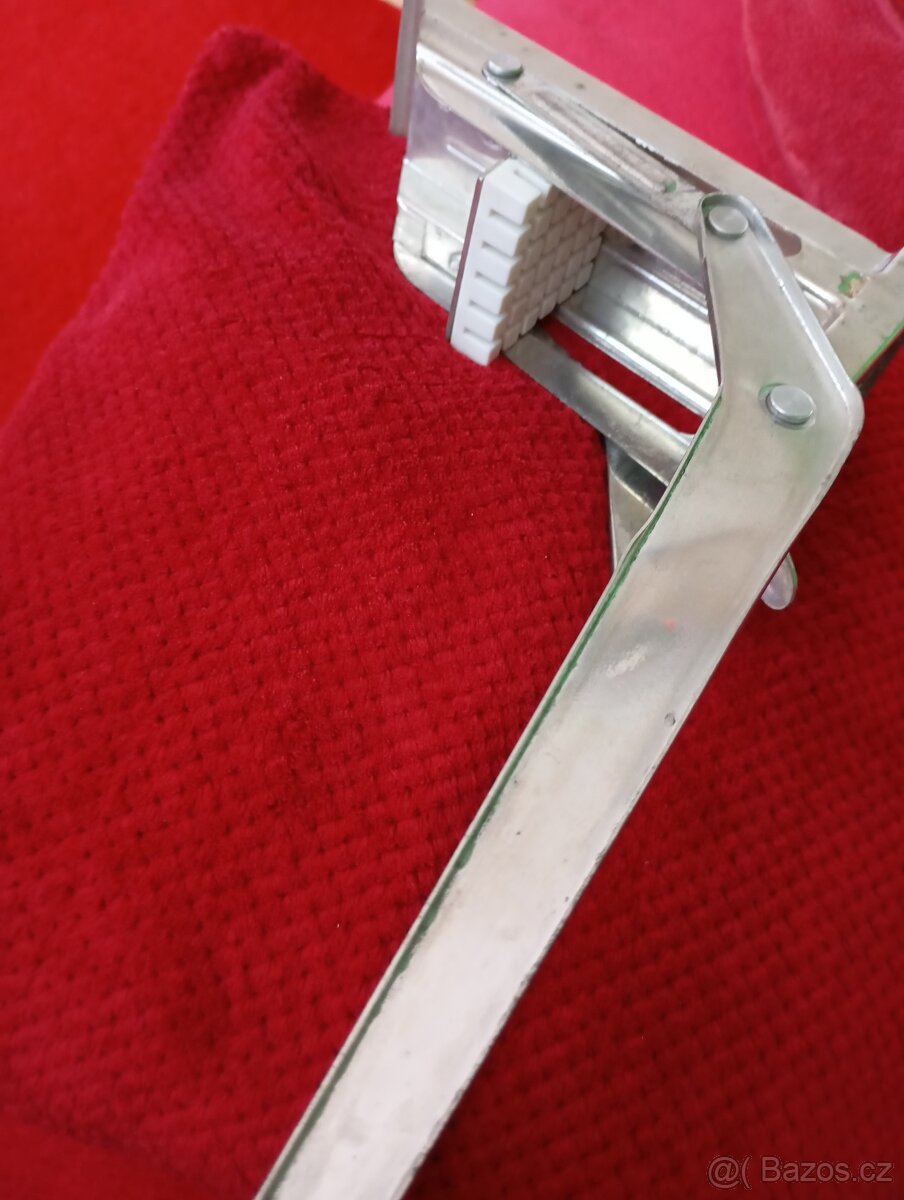 různé potřeby do domácnosti,vintage formičky na cukroví - 19