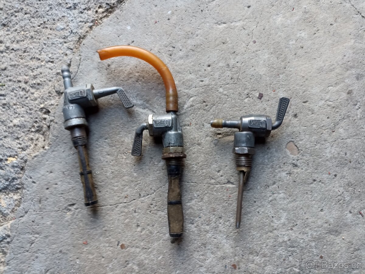 Palivový kohout jawa -čz,hlava pionýr,řazení Jawa - 19