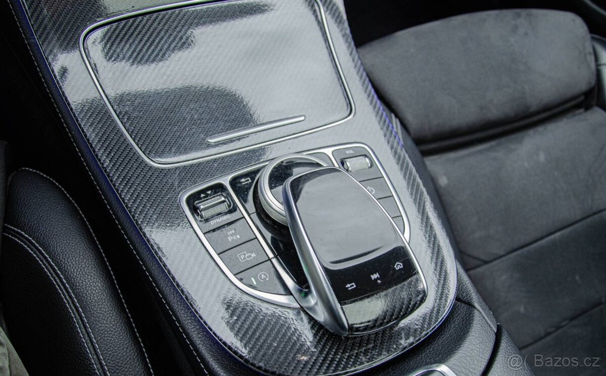 Mercedes-Benz E trieda Sedan 350 BlueTEC - 19