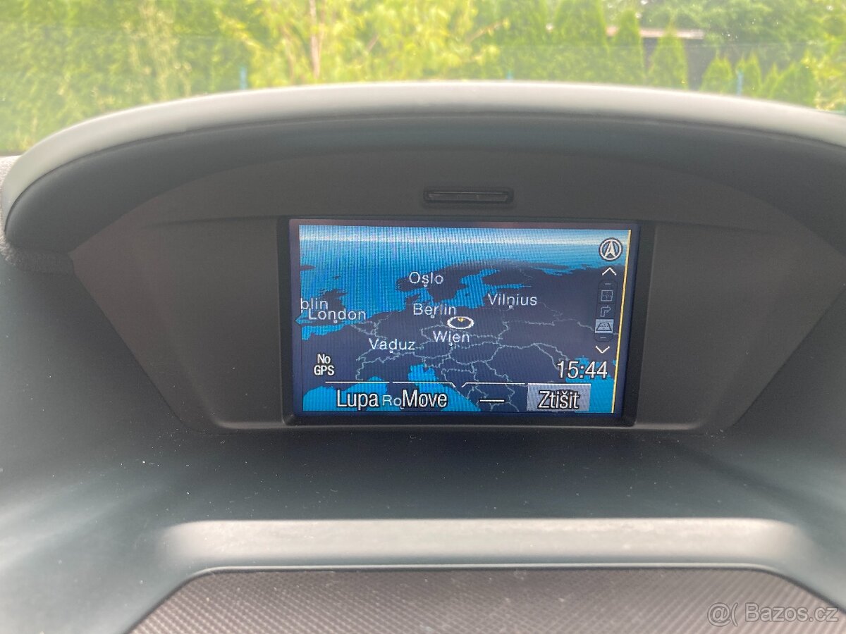 Ford C-MAX, 1,6/110kW Kamera Navi Výhřev Xenon - 19