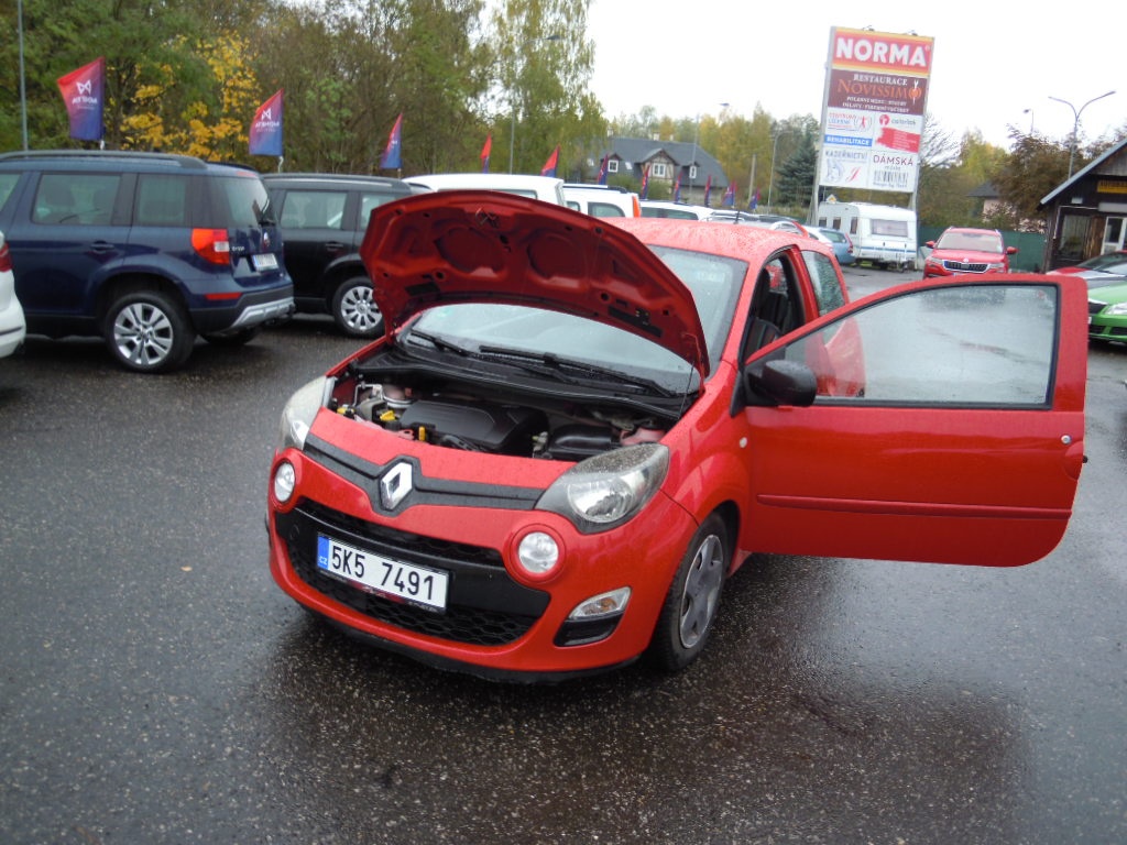 Renault Twingo 1.2i 55kw(75hp) r.v.7/2012 - 19