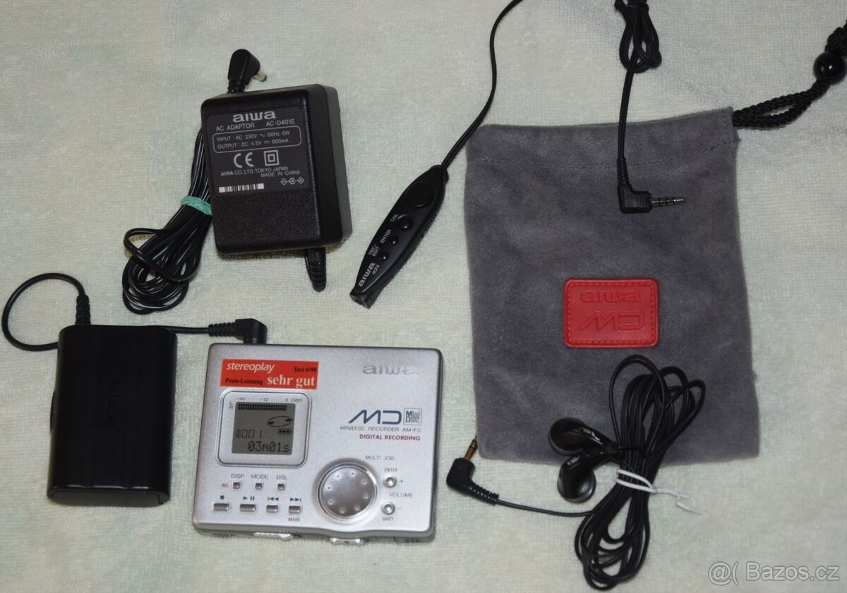Minidisc Aiwa AM-F5, nabíječka, AA adapter, manual, MD disky - 19