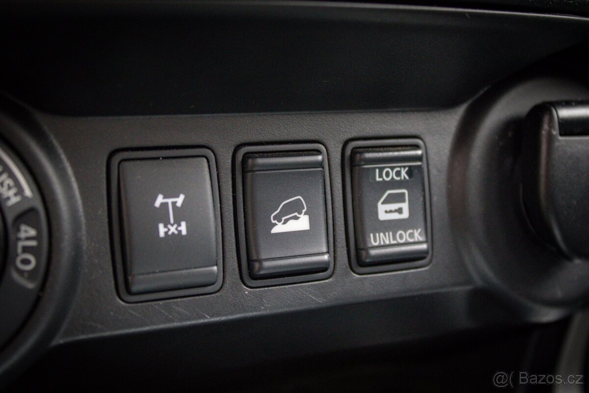 Nissan Navara DoubleCab dCi 190 Trek -1 - 19