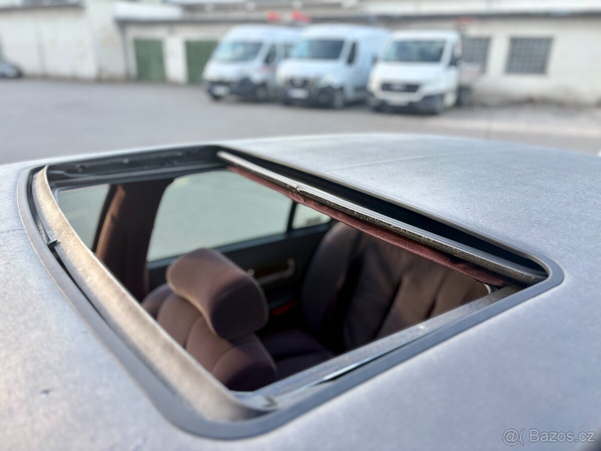 1993 Cadillac Fleetwood Brougham | 5.7 V8 - 19