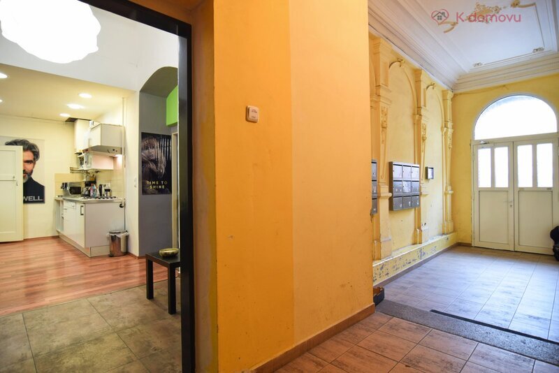 Prodej kadeřnictví/ bytu 2+1, 66 m2, Staré Brno, Hybešova - 19