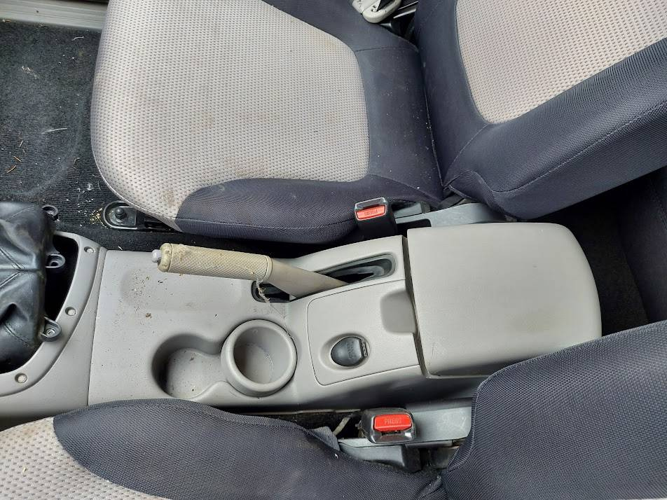 Mitsubishi L200 2,5DID 100kw kód motora: 4D56 - 19