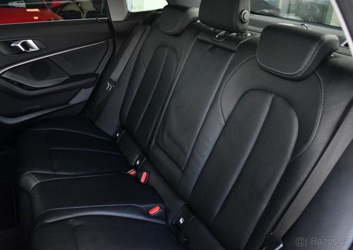 BMW Řada 2 218d TAŽNÉ HUD ČR 1M - 19