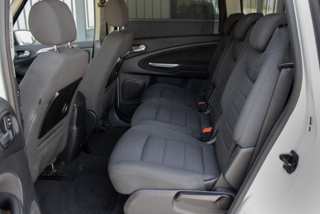 Ford Galaxy Titanium 2.0 Duratorq - 19