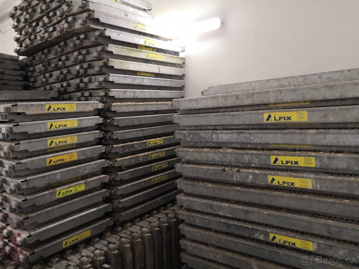 Lešení orig Layher blitz 73cca 100m2 - prodám - 19