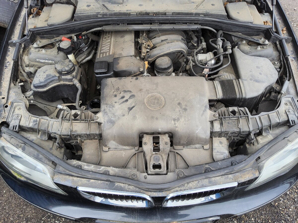 BMW 1 116i E87 2005 85kW - DILY z VOZů - 19