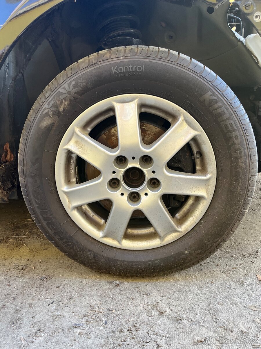 VW Touran 1.9tdi 77kw - 19