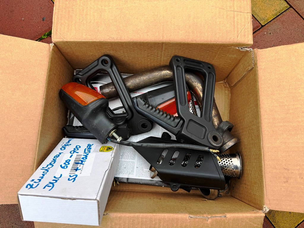 Ducati 750ss, plně funkční, serviska, GPR výfuky + origo - 19