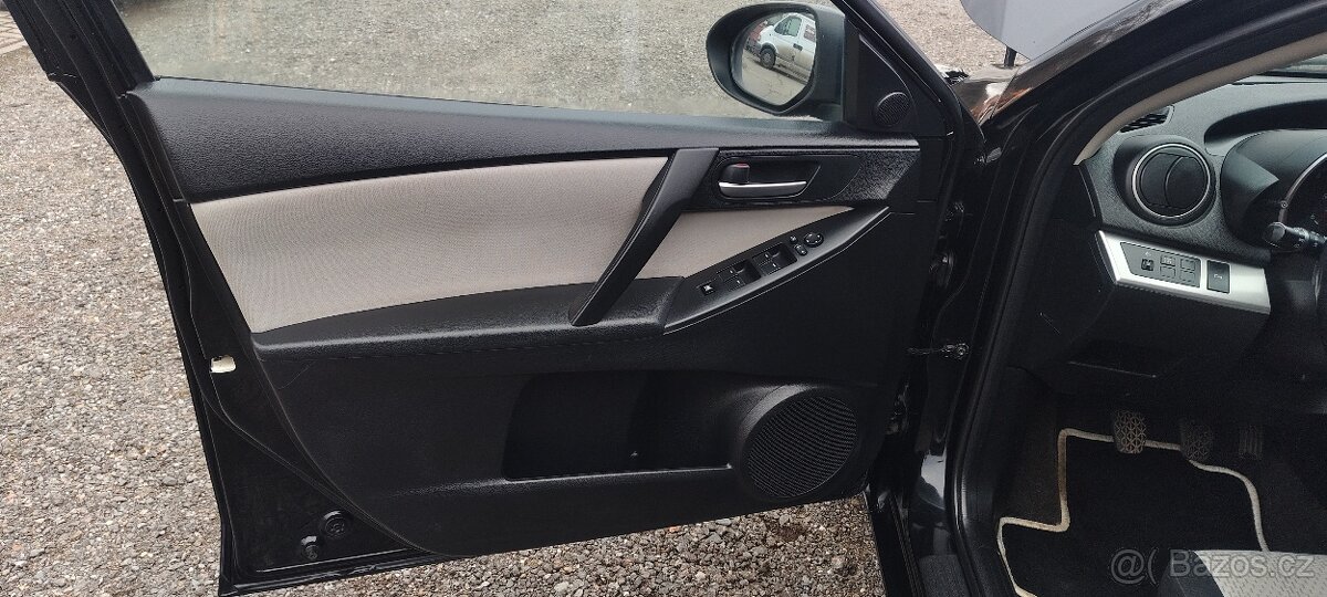 Mazda 3 diesel 1,6 Facelift - 19