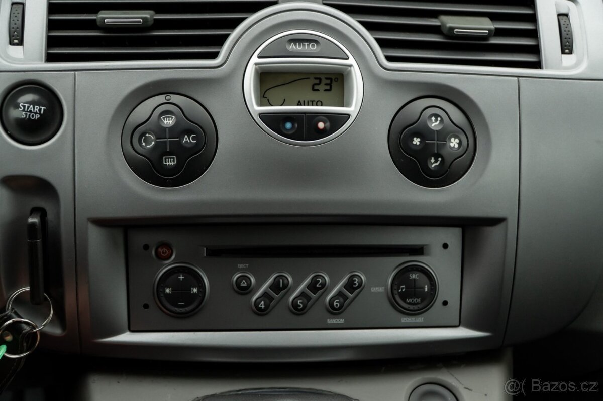 Renault Scénic 1.5DCI - 19