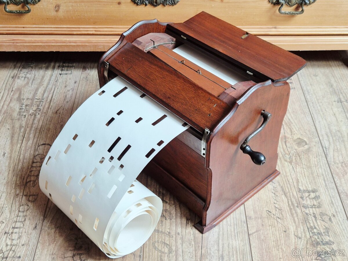 Starožitný hrací stroj, flašinet, The Mechanical Orguinette - 19