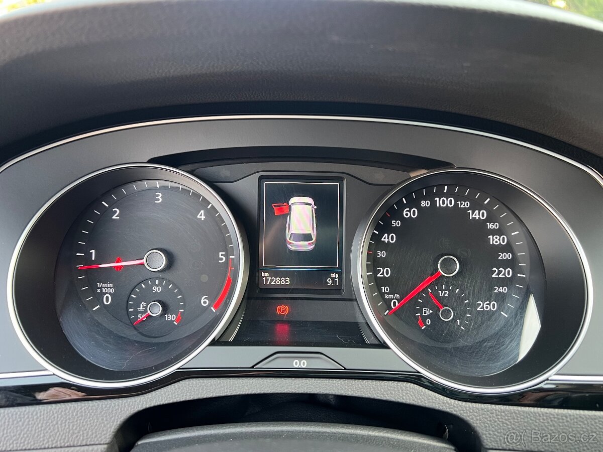 VW Passat B8 Variant, Highline, 2.0tdi, 110kw, servis jen VW - 19