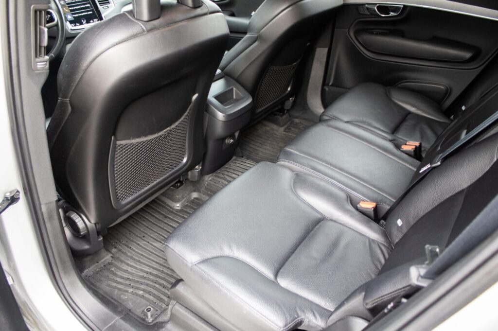 Volvo XC90 2.0 B5 Drive-E AWD A/T (2019) - 19