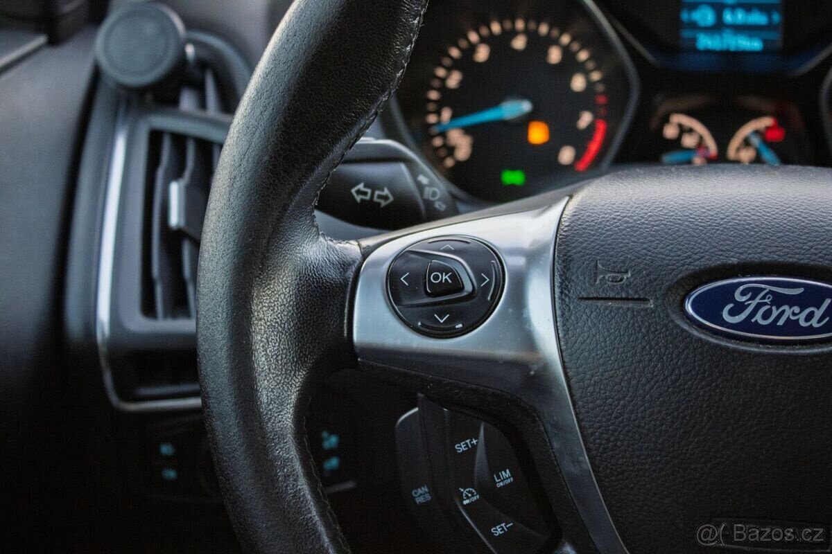 Ford Focus EcoBoost 92kW MT6 - 19