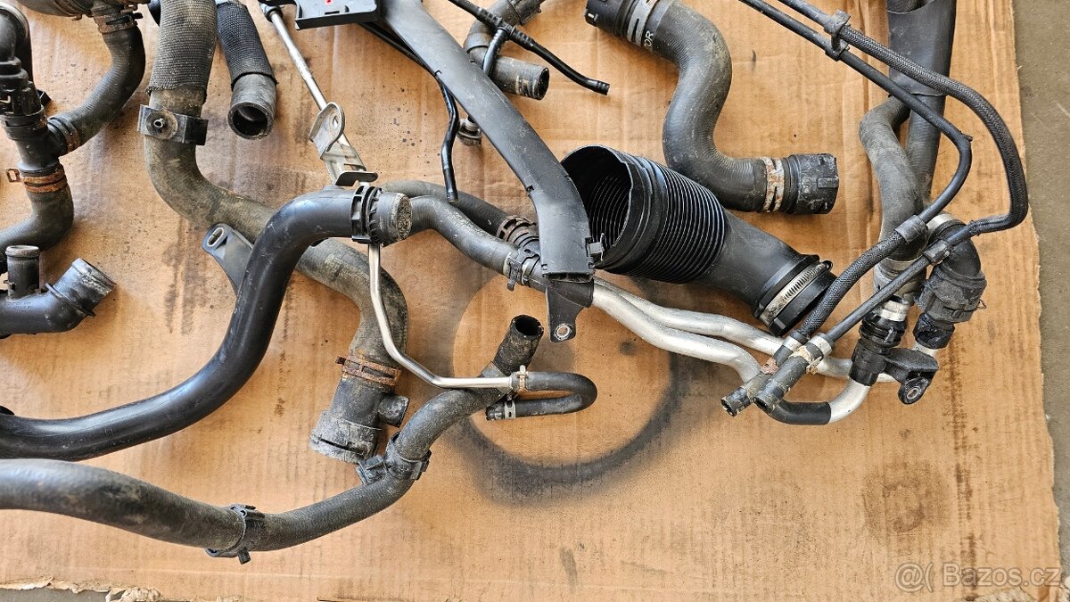 Díly - z motoru CNHA 2.0 TDi 140kW VW AG - 19