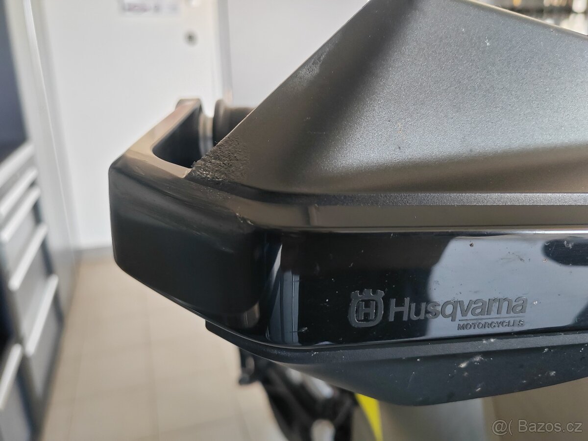 Husqvarna 901 Norden - 19