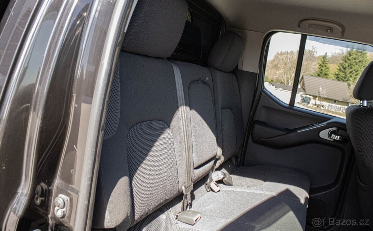 Nissan Navara 2.5D 4X4 2007 - 19