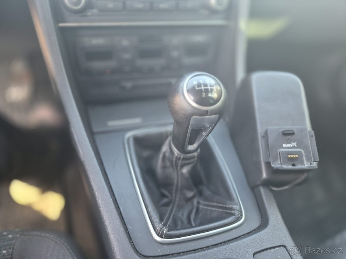 SEAT Exeo ST (kombi) 2.0 TDI – r.v. 2011, Nová STK - 19