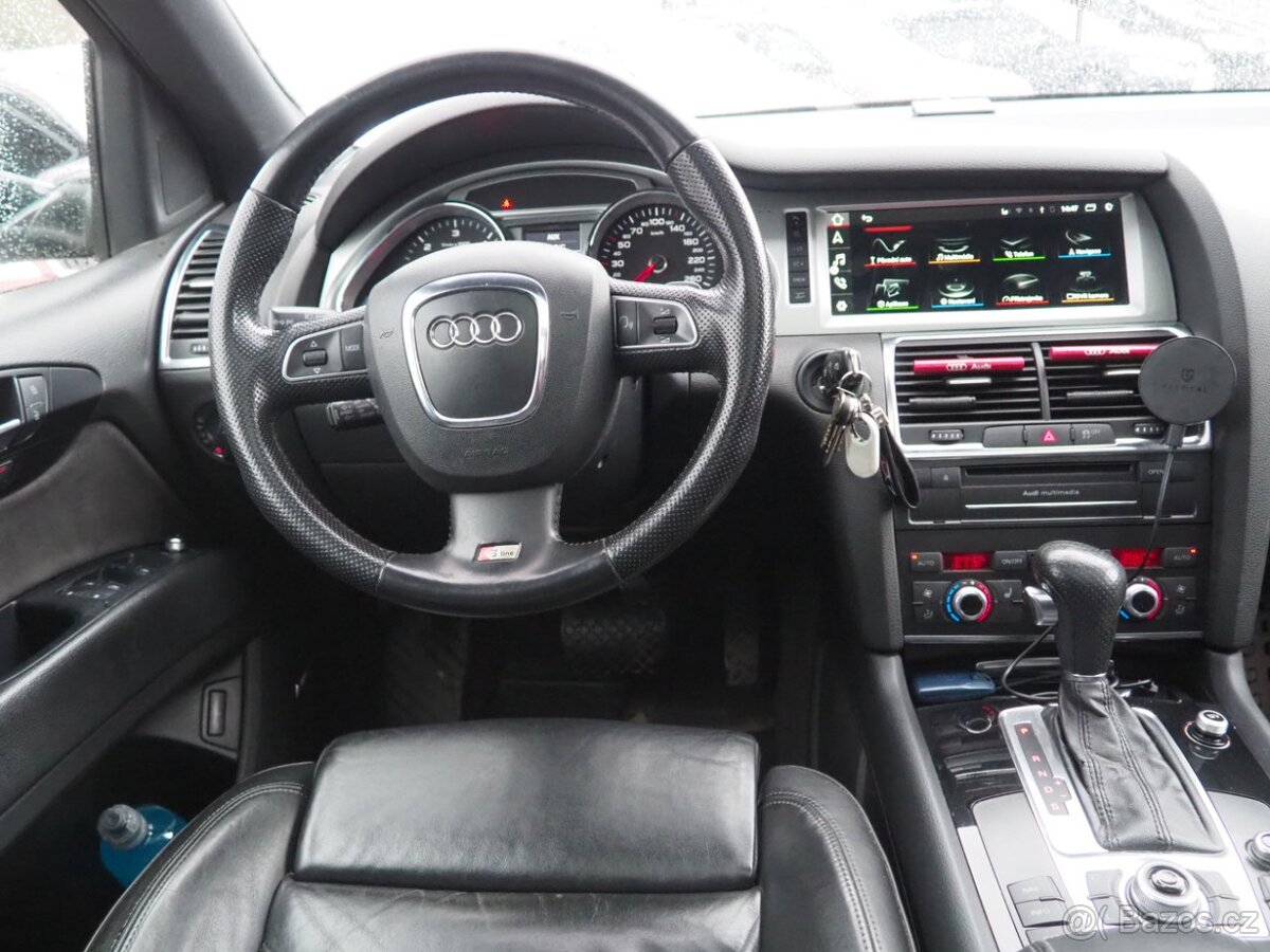 2011 Audi Q7 3.0 TDI, S-Line, Led - 19