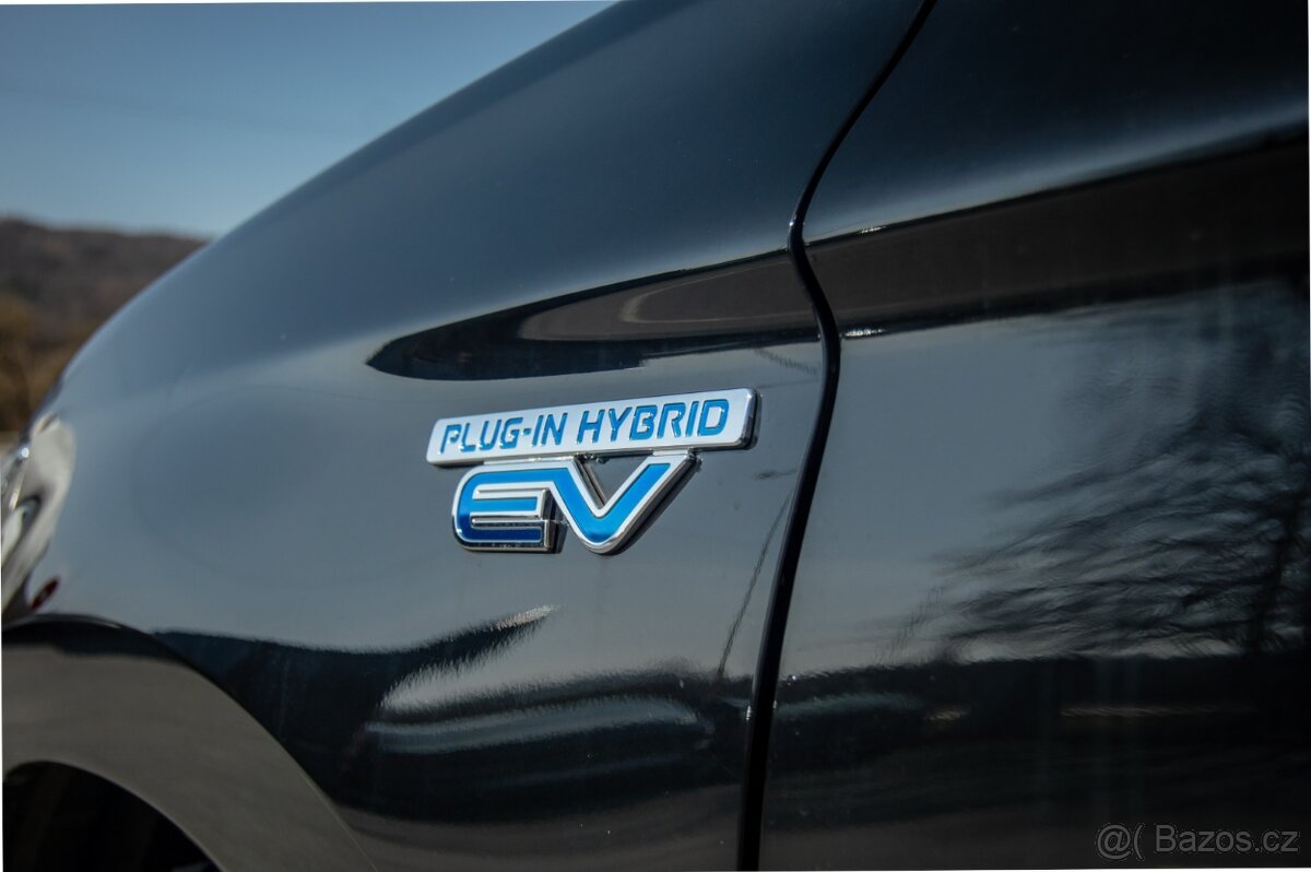 Mitsubishi Outlander PHEV 2.4 AWD - 19