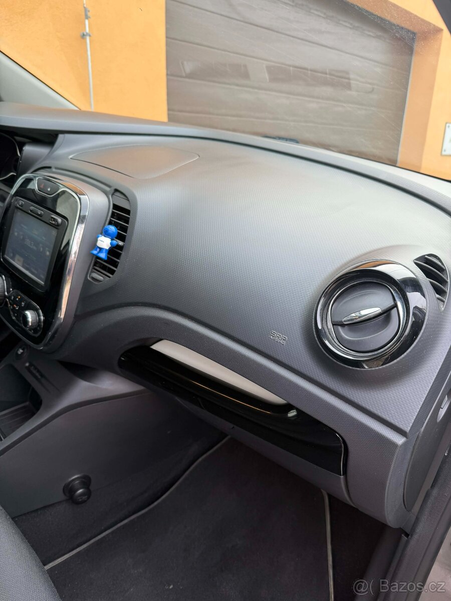 Renault Captur Hatchback 0,9 66kW 2015 naj.:114000 - 19