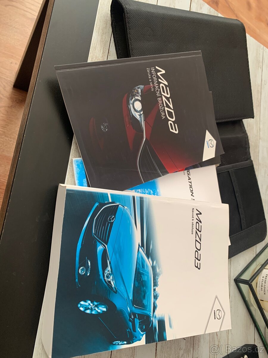 Mazda 3 koupená nová v ČR najeto 80tis.km - 19