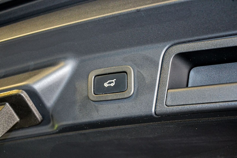 Land Rover Range Rover Velar 3.0D - 19