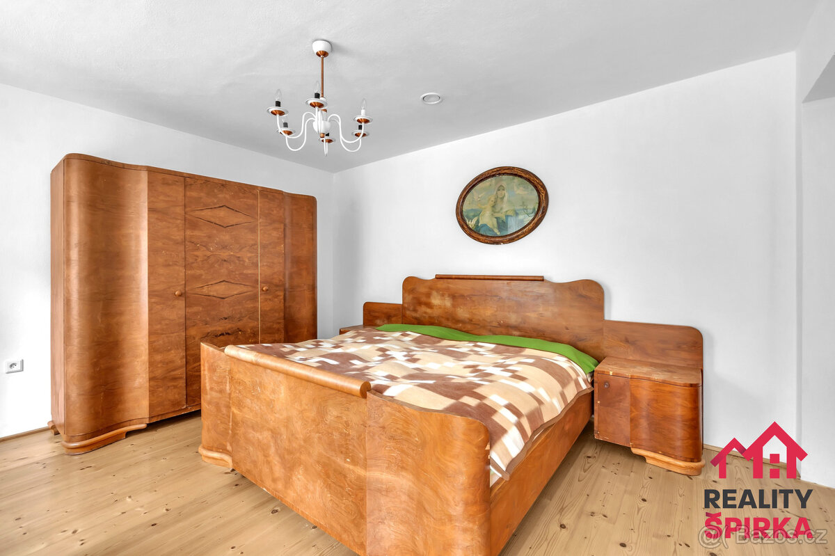 Prodej rodinného domu, pozemek 9.722 m2, obec Ludvíkov, okre - 19