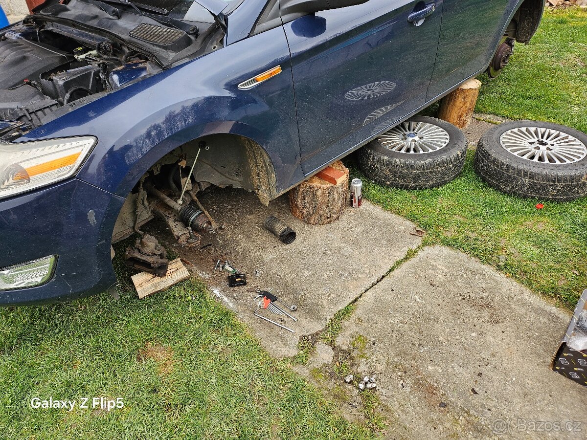 Ford Mondeo 2.0 TDCi 85kw motor PSA - 19