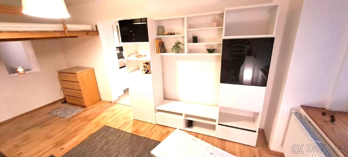Prodej bytu 2+kk 49 m² Grafická, Praha - Smíchov - 19