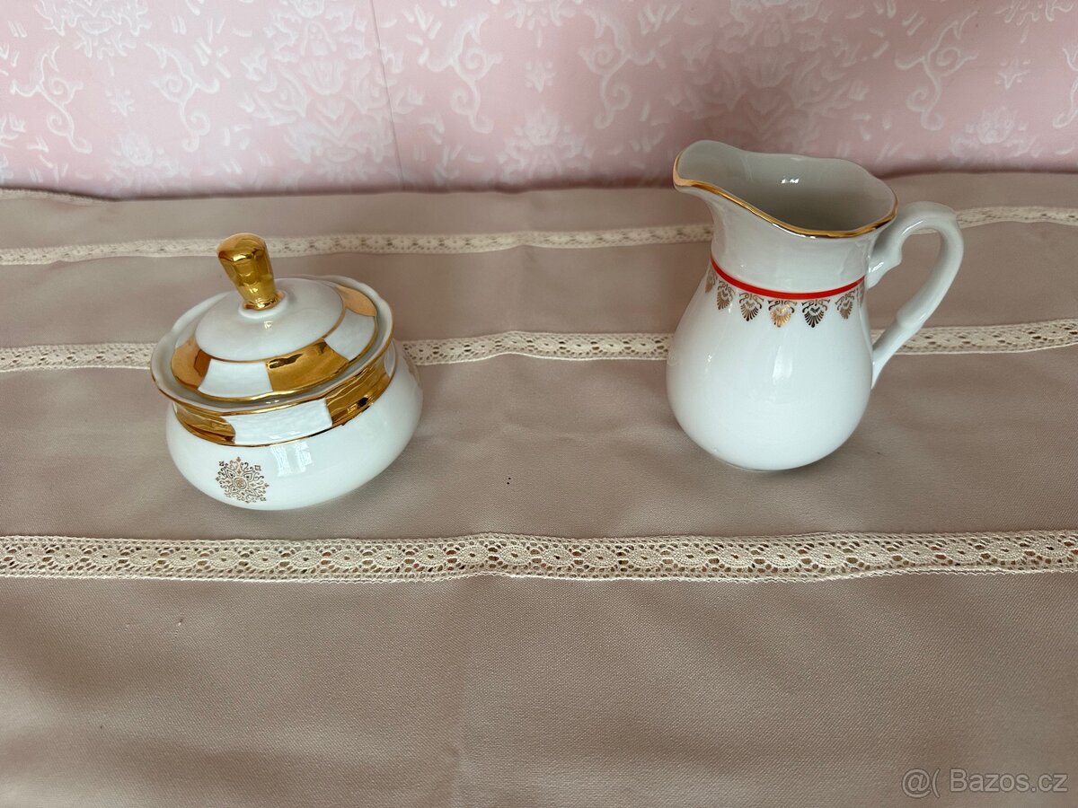 Letitý porcelán a sklo - 19