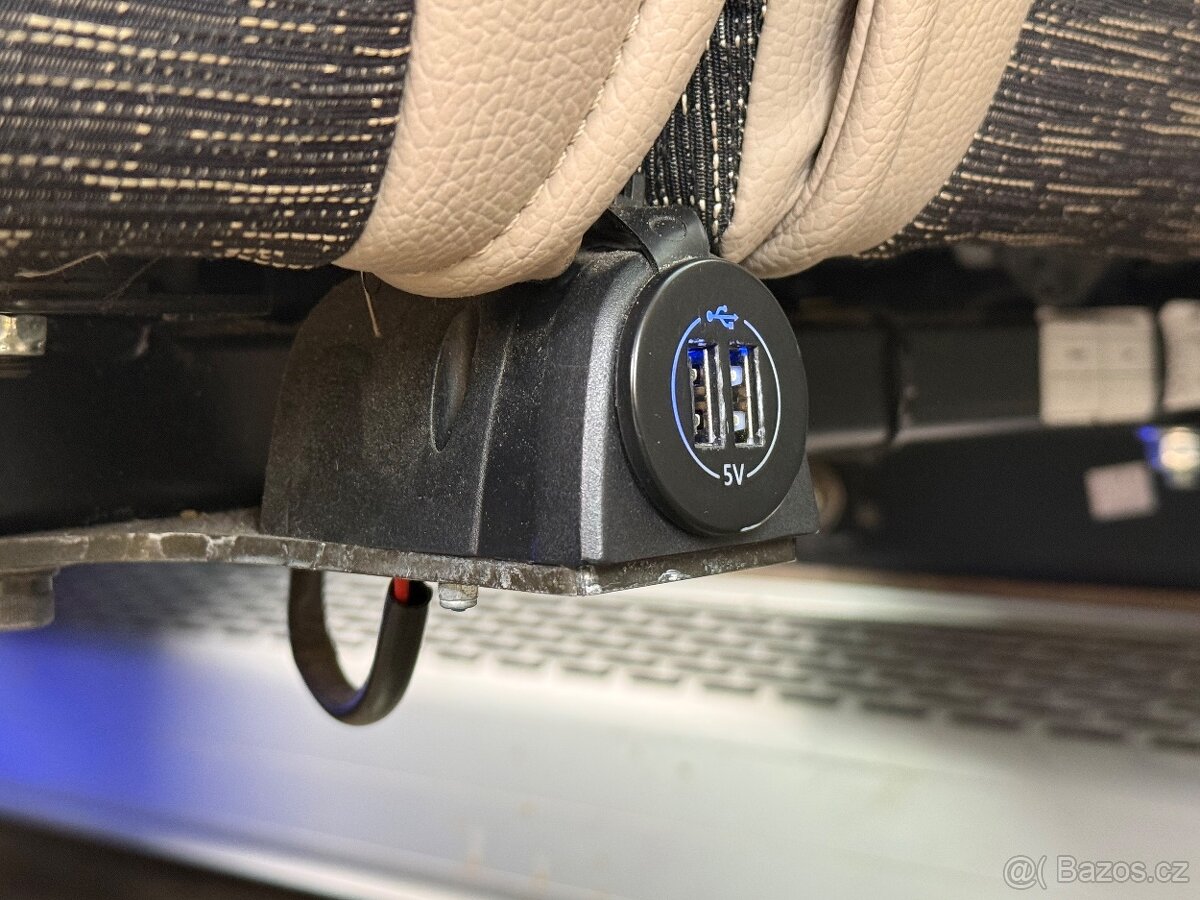 Rok 2019 - XXL IVECO DAILY Indcar Wing - 19