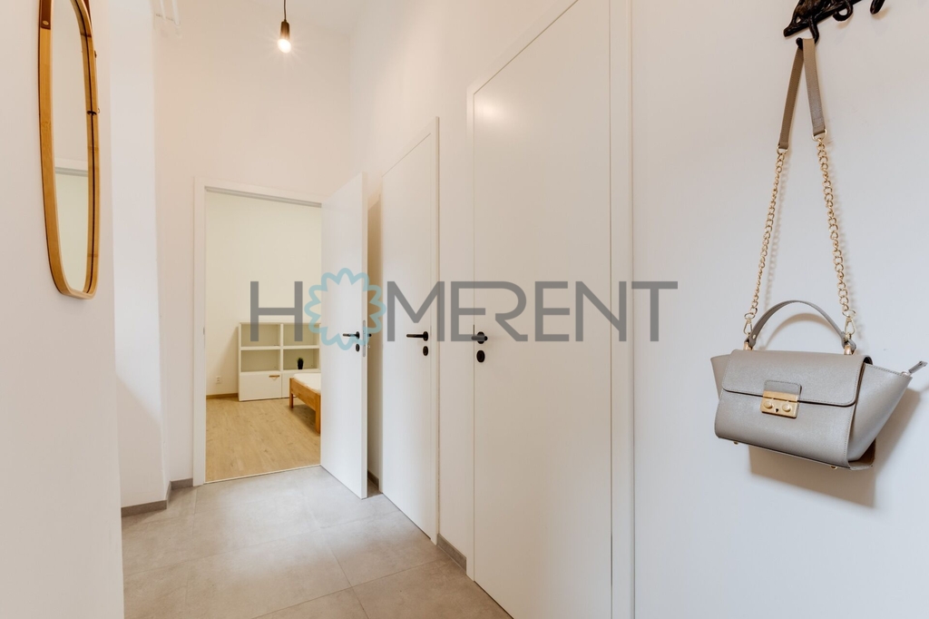 Pronájem ateliéru 2+kk, 55m² + 20m² terasa - Praha - Karlín - 19