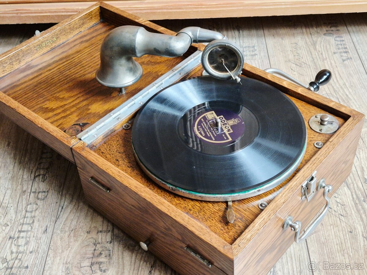 Starožitný gramofon Cirola Phonograph Corp., 1920 - 19