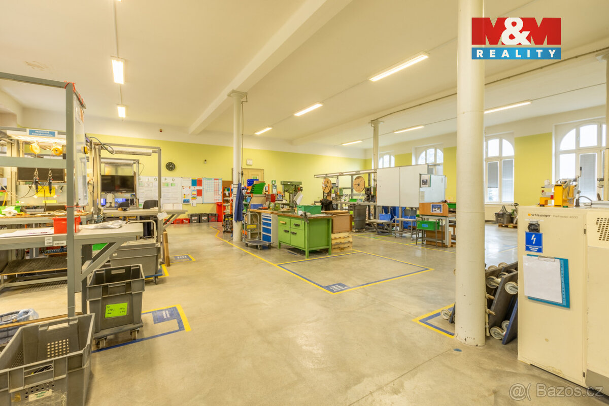 Prodej výrobního objektu, 2387 m², Rumburk, ul. Komenského - 19