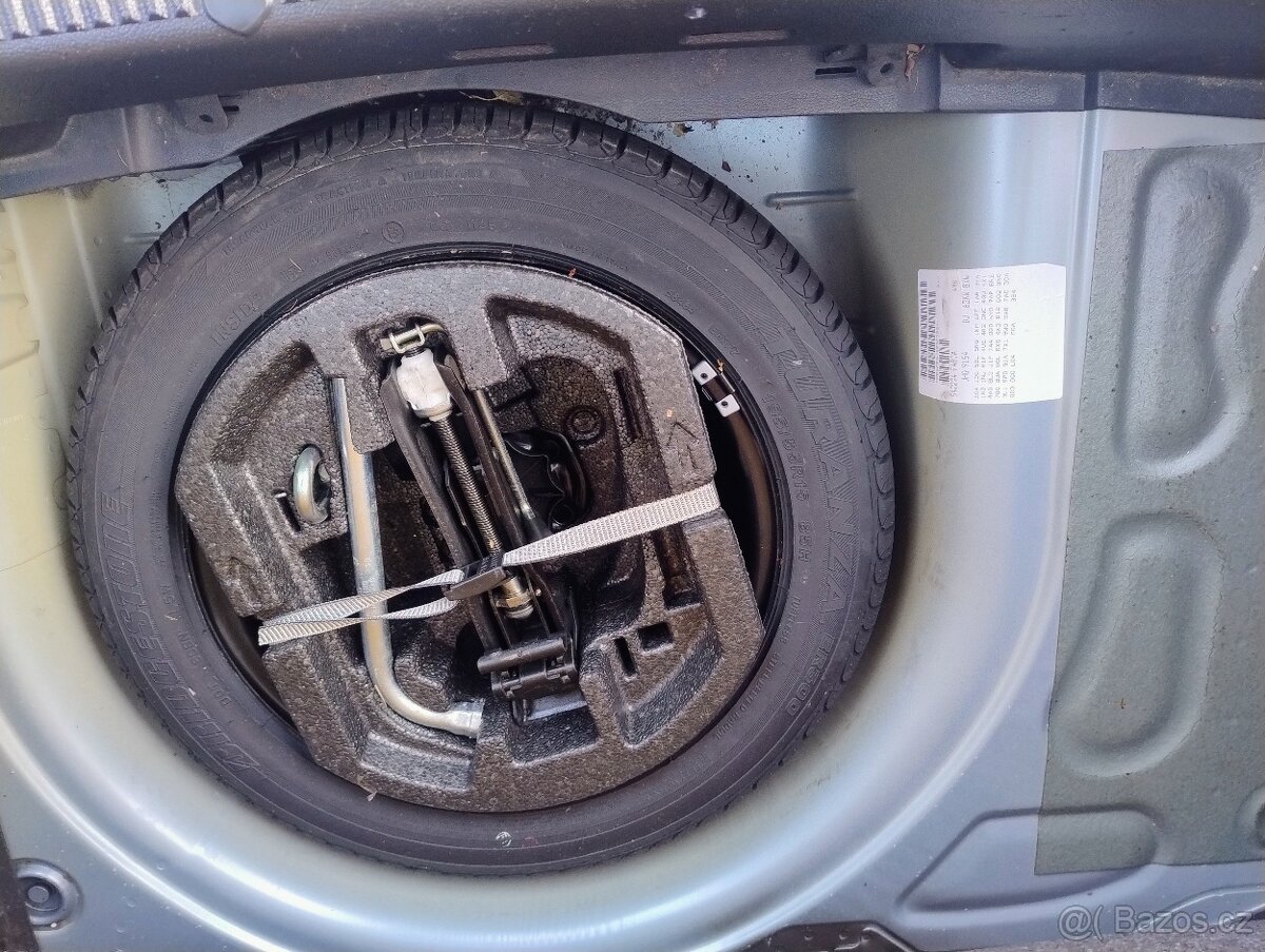 Škoda Fabia 1.4i 16V Nová STK 124 000km - 19