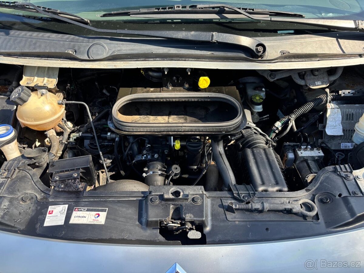 Citroën Jumpy 2.0 HDI 9 Míst - 19