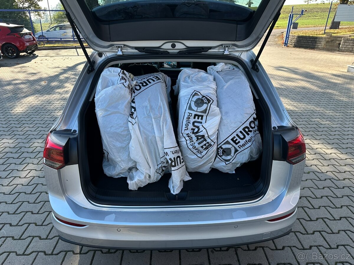 Volkswagen Golf, kombi 2,0 TDi 110kW - 19