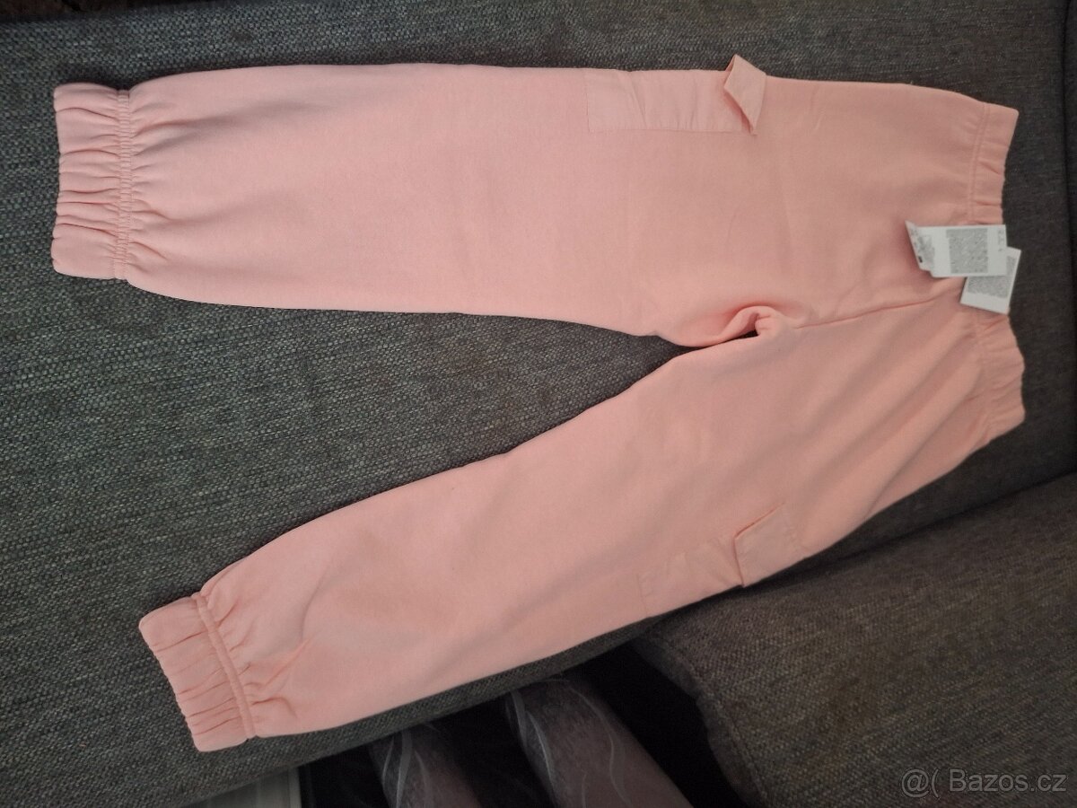 Mix dívčího oblečení - 19