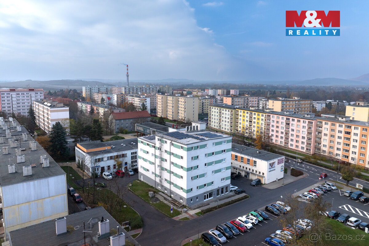 Pronájem kancelářského prostoru, 166 m², Louny, ul. Březinov - 19
